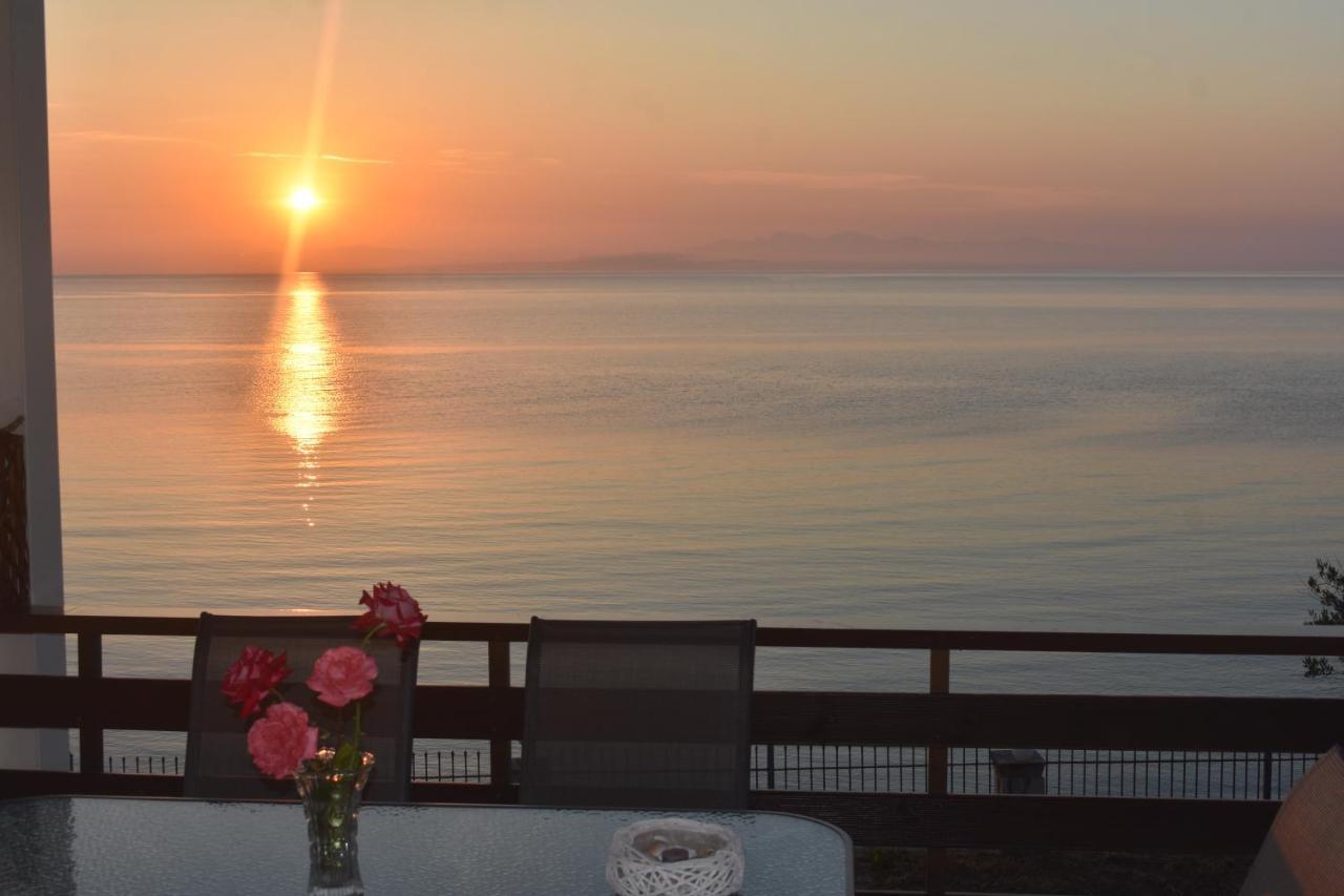 Paradiso Del Mare On The Beach By "Elite" Planos  Bagian luar foto